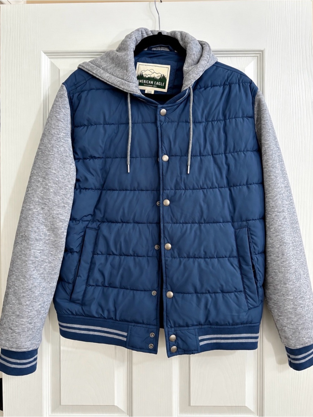 American Eagle Outfitters Navy & Gray Quilted Bomber with Hood